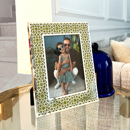 Lime Green Arab Silver Photo Frame (5R)